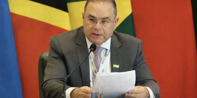 Ministro de Agricultura proclama en Brasil que República Dominicana avanza con determinación hacia “Hambre Cero al 2028”. Revela que fruto de ese compromiso hoy estamos ante una disminución histórica del 3.6 %.
