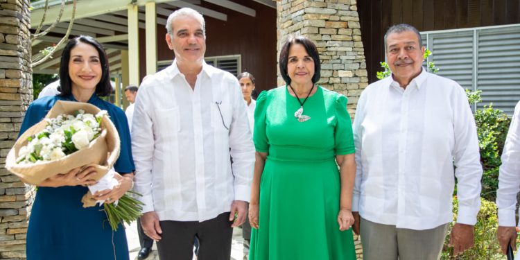 Presidente Abinader afirma que la lucha de Minerva Mirabal marcó el inicio del camino hacia la verdadera democracia en la RD