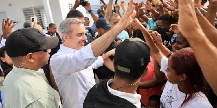 Presidente Abinader inaugurará nueve obras en las provincias de La Vega, Santiago, Duarte y María Trinidad Sánchez este fin de semana