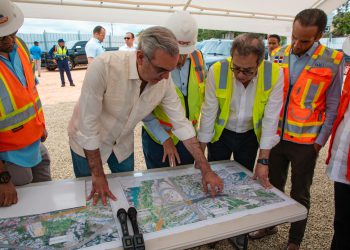 Abinader inspecciona obra de RD$12 mil millones en la avenida República de Colombia