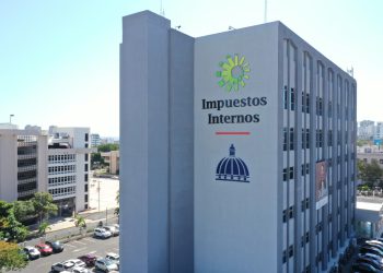 DGII exhorta a MIPYMES y profesionales liberales acogerse a la Facturación Electrónica antes del 15 de mayo de 2026