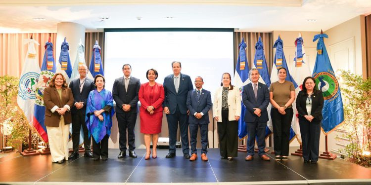 República Dominicana e INCAP impulsan el uso estratégico de la información en salud y nutrición con simposio regional