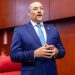Senador Eduard Espíritusanto propone modificar Ley de Residuos Sólidos con pago proporcional a desechos, eliminación de cobros a ONG y aporte a ayuntamientos.