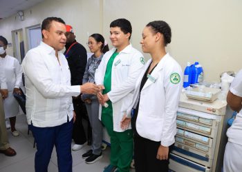 SNS da seguimiento a incidencias en Hospital Vinicio Calventi tras lluvias