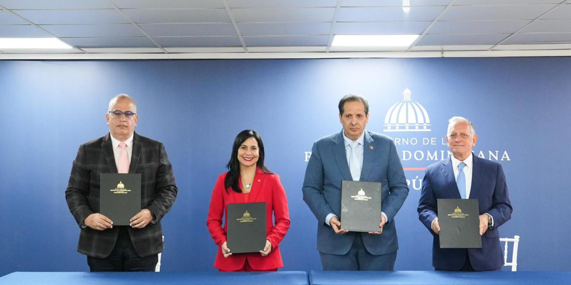 Ministerio de Salud y Sanar una Nación firman acuerdo para fortalecer la atención materno-infantil