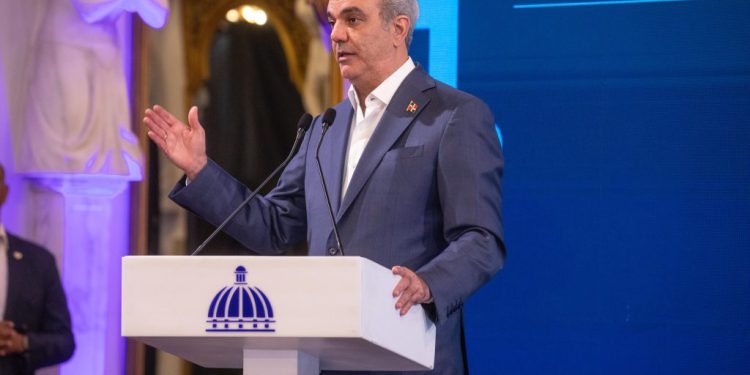 Abinader recibe este miércoles la llama centroamericana y del Caribe