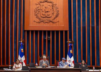 Senado aprueba ley que crea marco regulatorio para la inversión nacional y extranjera