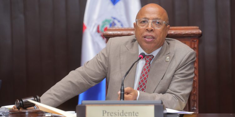 CD aprueba Acuerdos con Guinea Ecuatorial y la República de Seychelles sobre visado y servicios aéreos