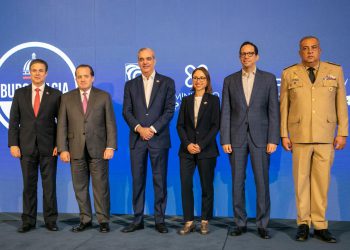 Gobierno digitaliza el permiso de salida de menores y será gratuito hasta el 28 junio