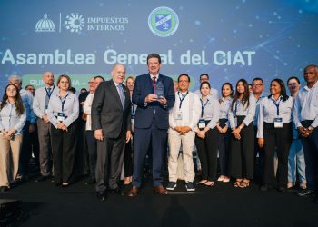 Director de la DGII: uso de datos de contribuyentes debe estar regido por principios de seguridad, confidencialidad y ética