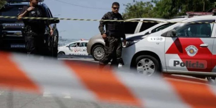 Adolescente tirotea escuela en Brasil y asesina a dos trabajadoras