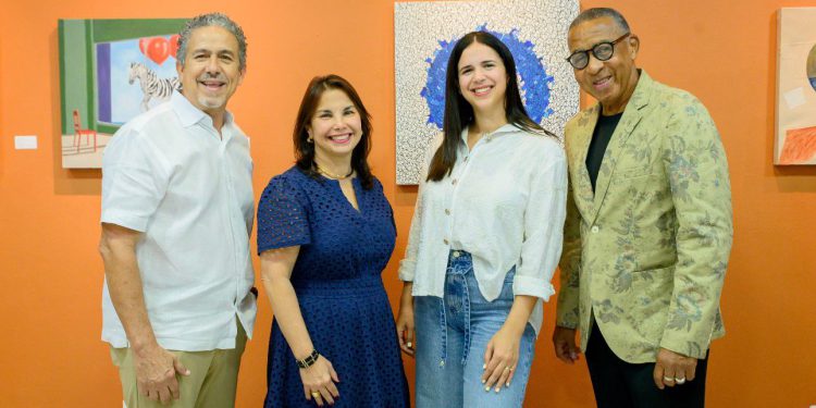 ADAV celebra con éxito la exposición colectiva «Mismisidad en lo diversos»
