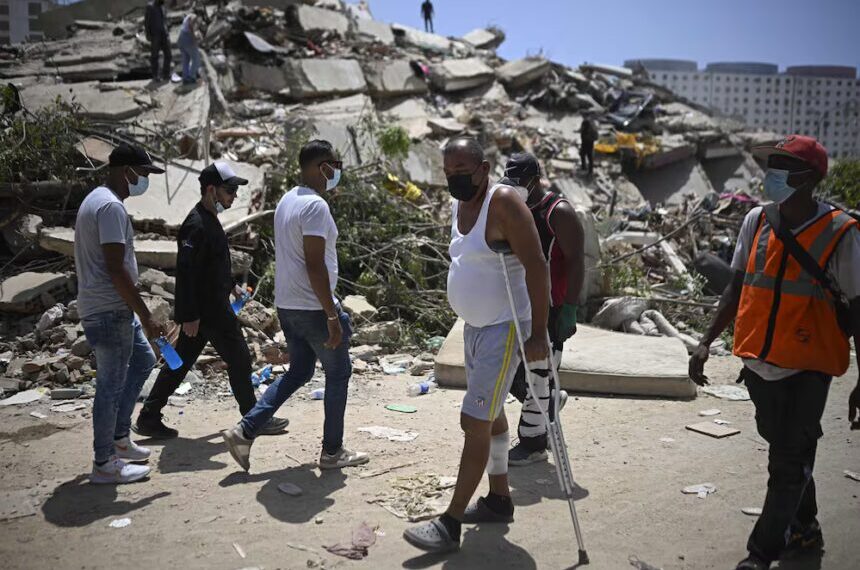 Sube a 1.943 la cifra de muertos y a 10.571 los heridos por doble terremoto en Venezuela