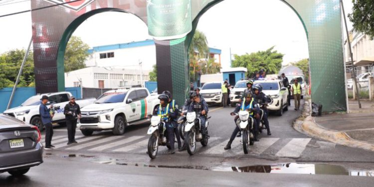 Autoridades intensifican operativo de regularización de motocicletas en el DN