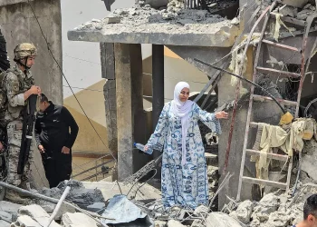 BOMBARDEOS EN LÍBANO DEJAN AL MENOS 10 MUERTOS PESE A INTENTOS DE ALTO EL FUEGO