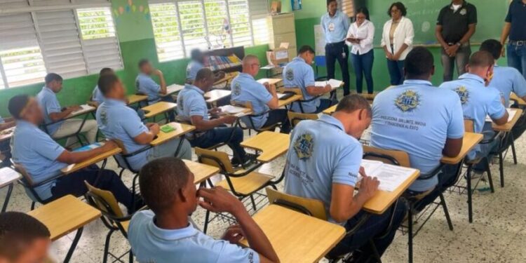 204 privados de libertad participaron en primera convocatoria de Pruebas Nacionales