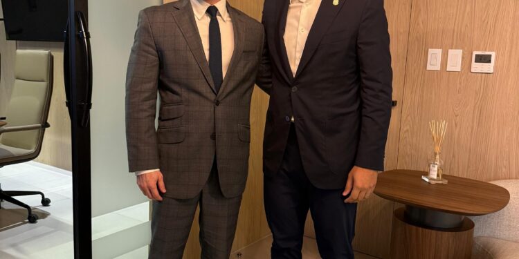 Empresario y abogado Guillermo Julián Jiménez respalda al senador Omar Fernández