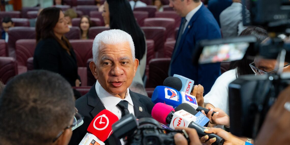 Ricardo de los Santos rechaza postergar entrada en vigor del nuevo Código Penal