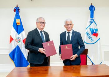Senado y el INESDYC firman convenio de colaboración