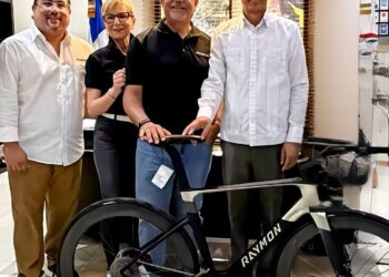 RAYMON Bicycles, Bicicleta Oficial de la Selección Dominicana de Ciclismo para los Juegos Centroamericanos y del Caribe.
