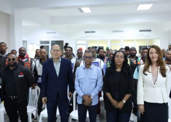 Ministerio de la Mujer inicia con motoconchistas consulta nacional para prevenir la violencia contra las mujeres