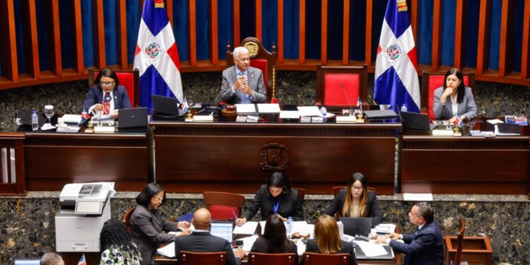 Senado aprueba en segunda lectura ley que crea el Instituto Nacional de Custodia a favor de las mujeres victimas de violencia de genero