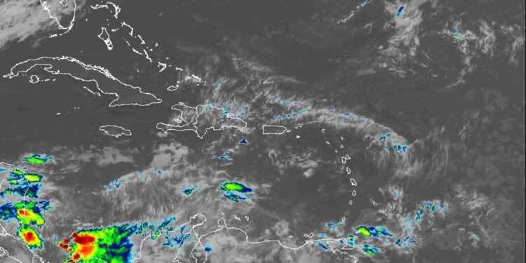 Indomet pronostica aguaceros, tormentas eléctricas y ráfagas de viento en varias provincias por incidencia de vaguada