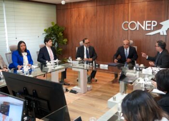Ministerio de Justicia y CONEP fortalecen diálogo para impulsar participación del sector privado en Derechos Humanos