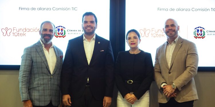 Fundación iQtek y la Comisión TIC de la Cámara de Diputados unen esfuerzos para impulsar el talento tecnológico
