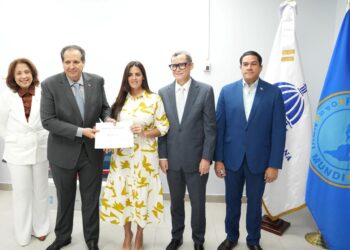 Ministerio de Salud fortalece entornos laborales que garanticen el derecho a la lactancia materna