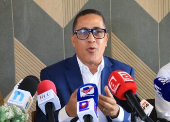 Gobierno ha entregado 926 nuevas aulas y proyecta alcanzar meta de 1,500 para el inicio del año escolar 2026-2027