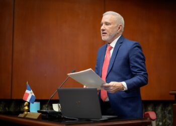 Antonio Taveras afirma que la elección de la Suprema Corte pondrá a prueba el compromiso del Gobierno con la independencia judicial