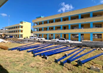 Dan toques finales a Escuela de Cancino Adentro y otros planteles de SDE que incorporarán más de 60 nuevas aulas para el nuevo año escolar 2026-2027