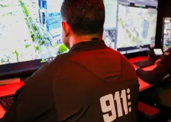 Sistema 9-1-1 prueba drones y nuevas alertas durante simulacro de terremoto