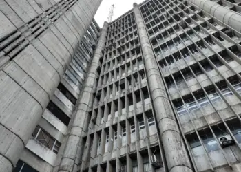 7,000 personas en 9 minutos: Así fue evacuación en edificio gubernamental Juan Pablo Duarte, según el COE