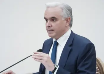 EL MINISTRO DE EDUCACIÓN DESTACA LA INTELIGENCIA ARTIFICIAL COMO CLAVE PARA LOS EMPLEOS DEL FUTURO