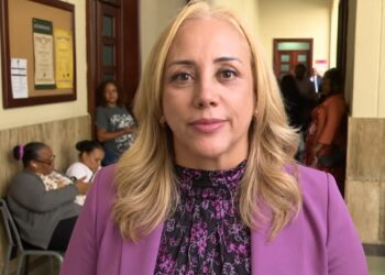 APLAZAN PARA EL 20 DE OCTUBRE AUDIENCIA CONTRA LA TORA POR QUERELLA DE ILUMINADA MUÑOZ