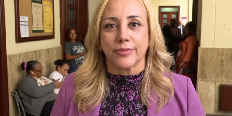 APLAZAN PARA EL 20 DE OCTUBRE AUDIENCIA CONTRA LA TORA POR QUERELLA DE ILUMINADA MUÑOZ