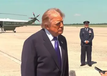 HUTÍES TOMAN PUERTO ESTRATÉGICO EN YEMEN Y AUMENTA LA TENSIÓN EN EL MAR ROJO