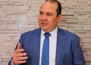 Juan González advierte riesgos para RD por conflictos globales