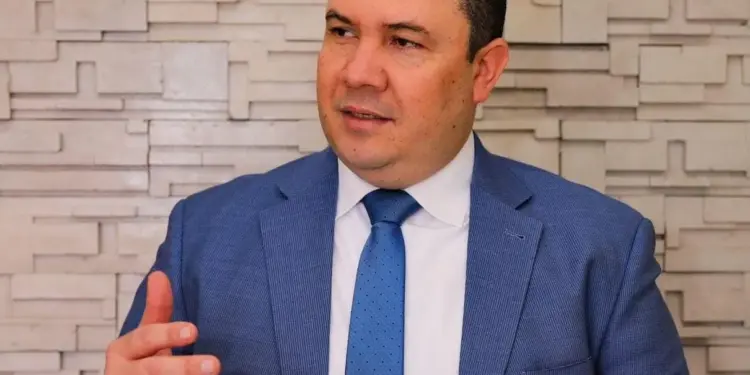 Juan González advierte riesgos para RD por conflictos globales