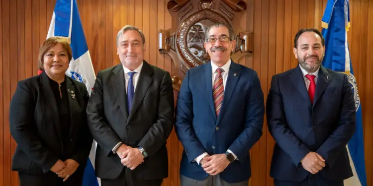 UASD proyecta impartir al menos una carrera completamente en línea