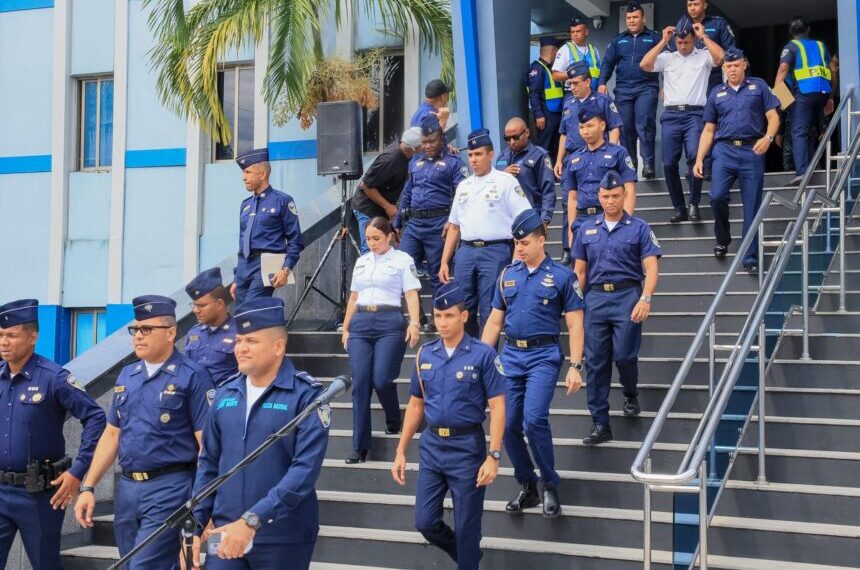 Policía Nacional evacúa en tres minutos a 1,464 agentes durante simulacro de terremoto