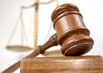 Tres meses de prisión para colombianos que dormían a víctimas para robarles