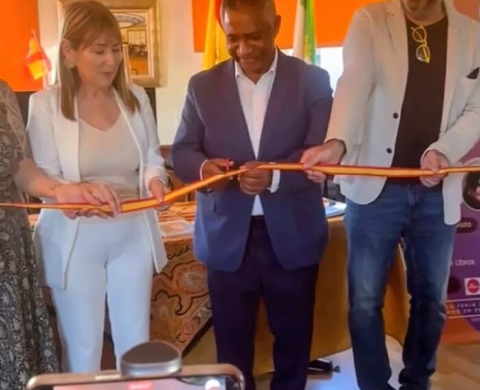 Poeta dominicano Juan Colón es escogido en España padrino de honor de la IV Feria Internacional del Libro de Las Letras Latinas