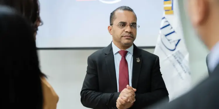 ITLA impulsa rutas de formación para fortalecer el talento digital de la industria