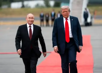Rusia acepta reanudar negociaciones para desarme nuclear con Trump, pero sin China