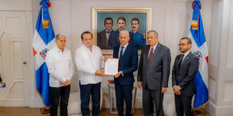 Tras más de cinco años de elaboración, Gobierno lleva al Senado plan para ordenar el uso del territorio