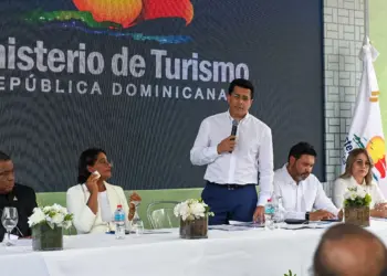 Turismo inaugura obras en el entorno de la Basílica de Higüey