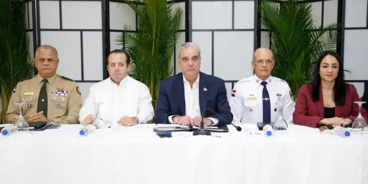 Abinader encabeza reunión de seguimiento del Plan de Seguridad Ciudadana